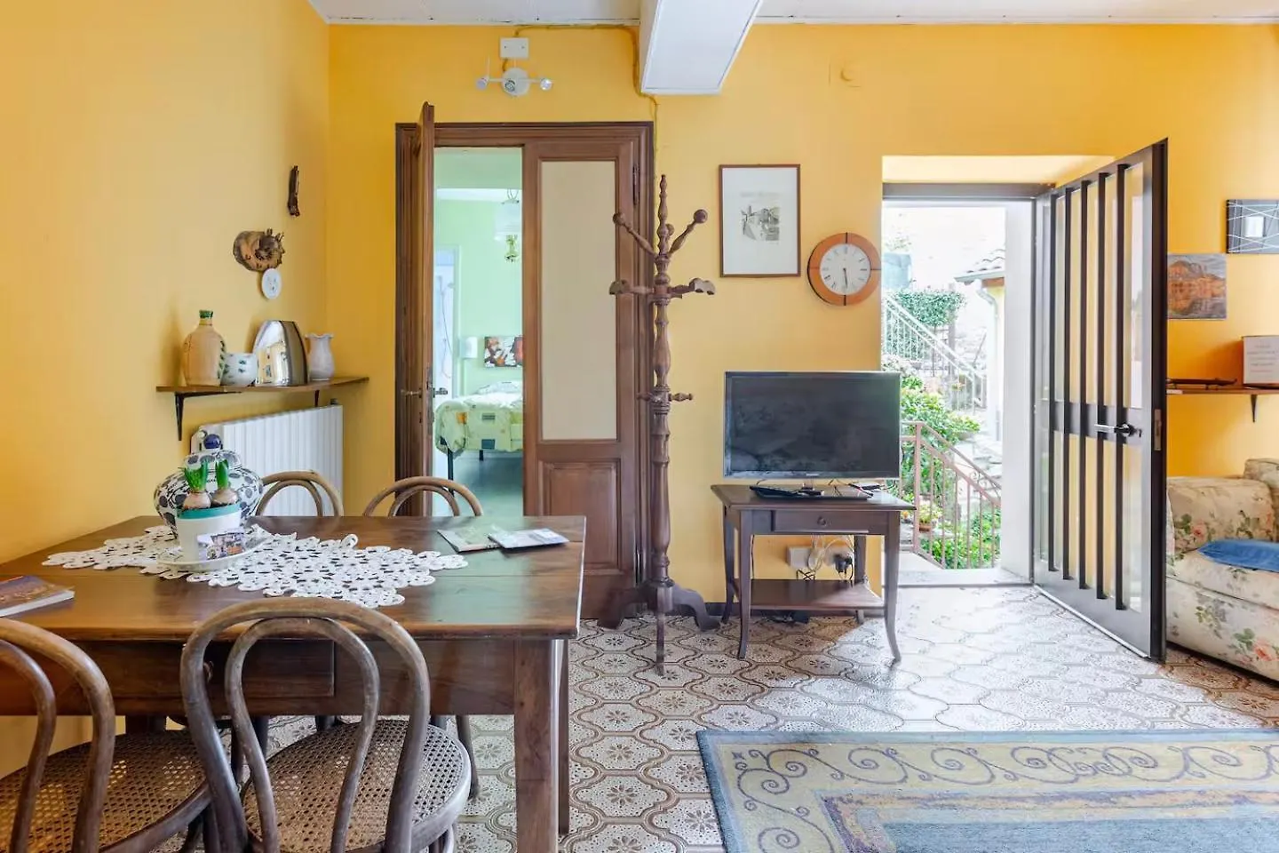 ליירנה La Corte Della Carla - Cozy Home In The Old Court 0*,